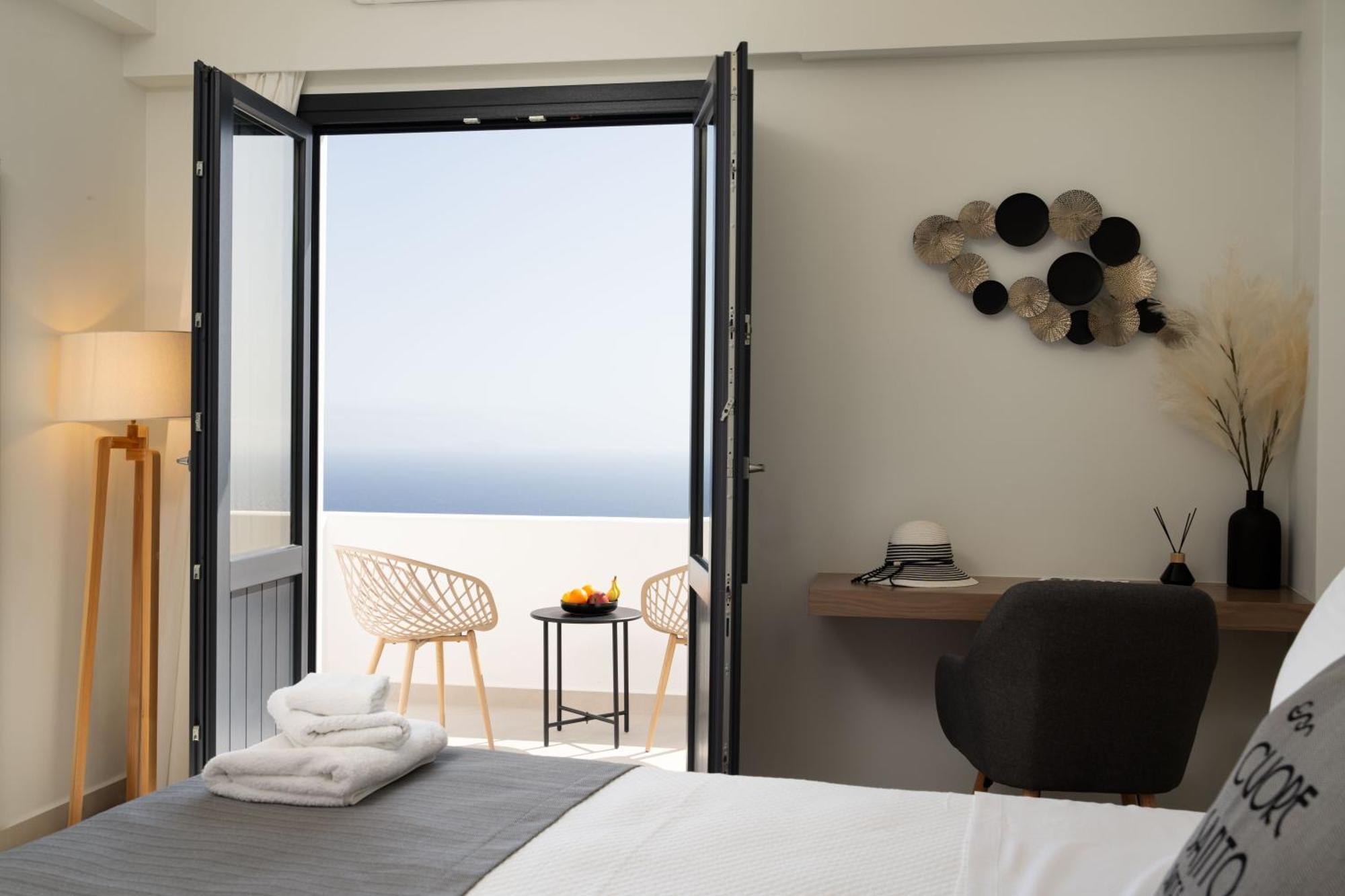 Cuore Santo Suites Fira  Eksteriør billede