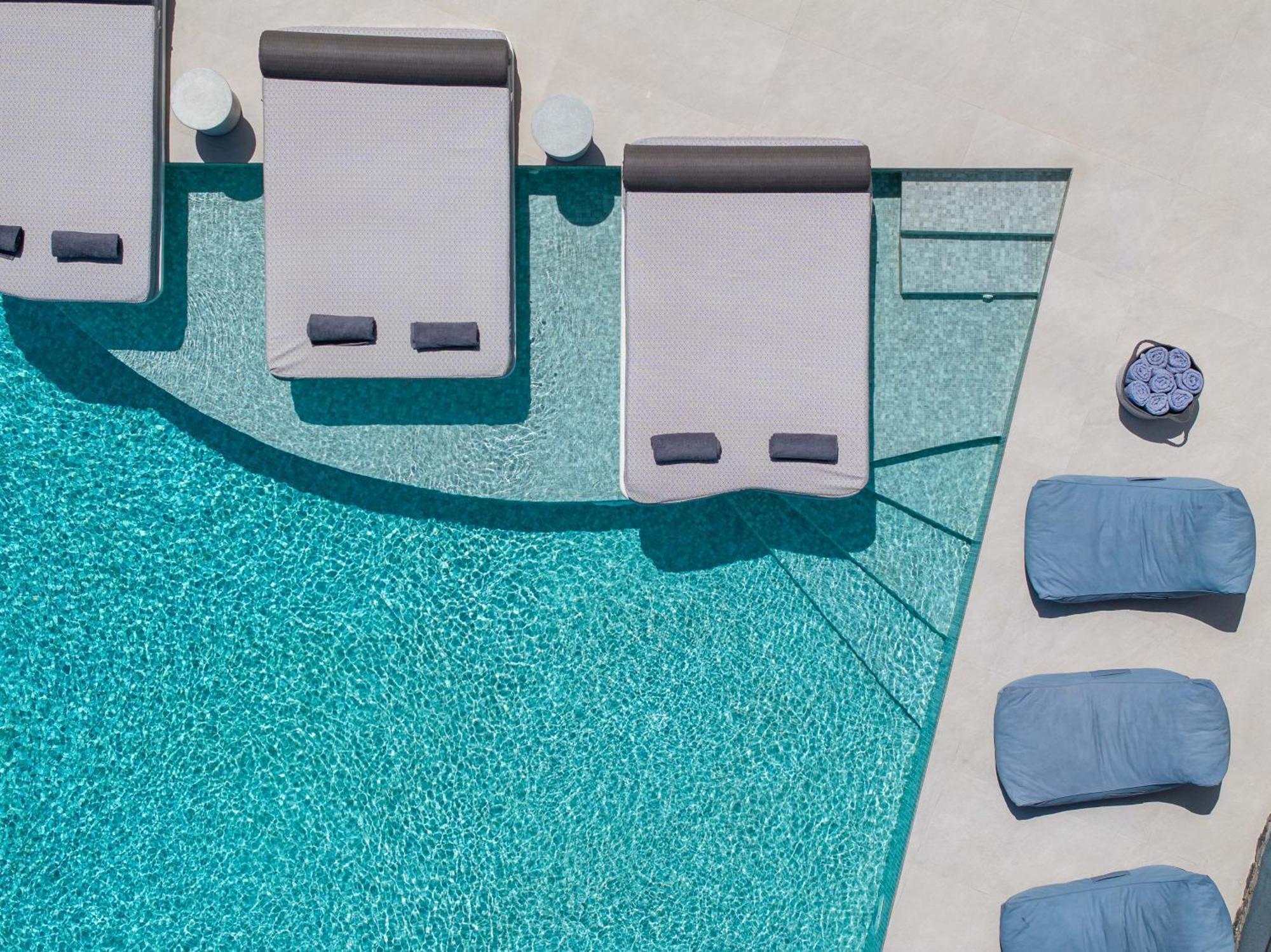 Cuore Santo Suites Fira  Eksteriør billede